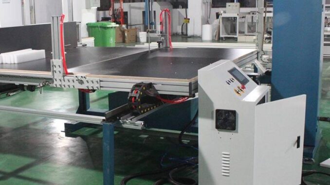 automated-vertical-bandsaw bandsaw